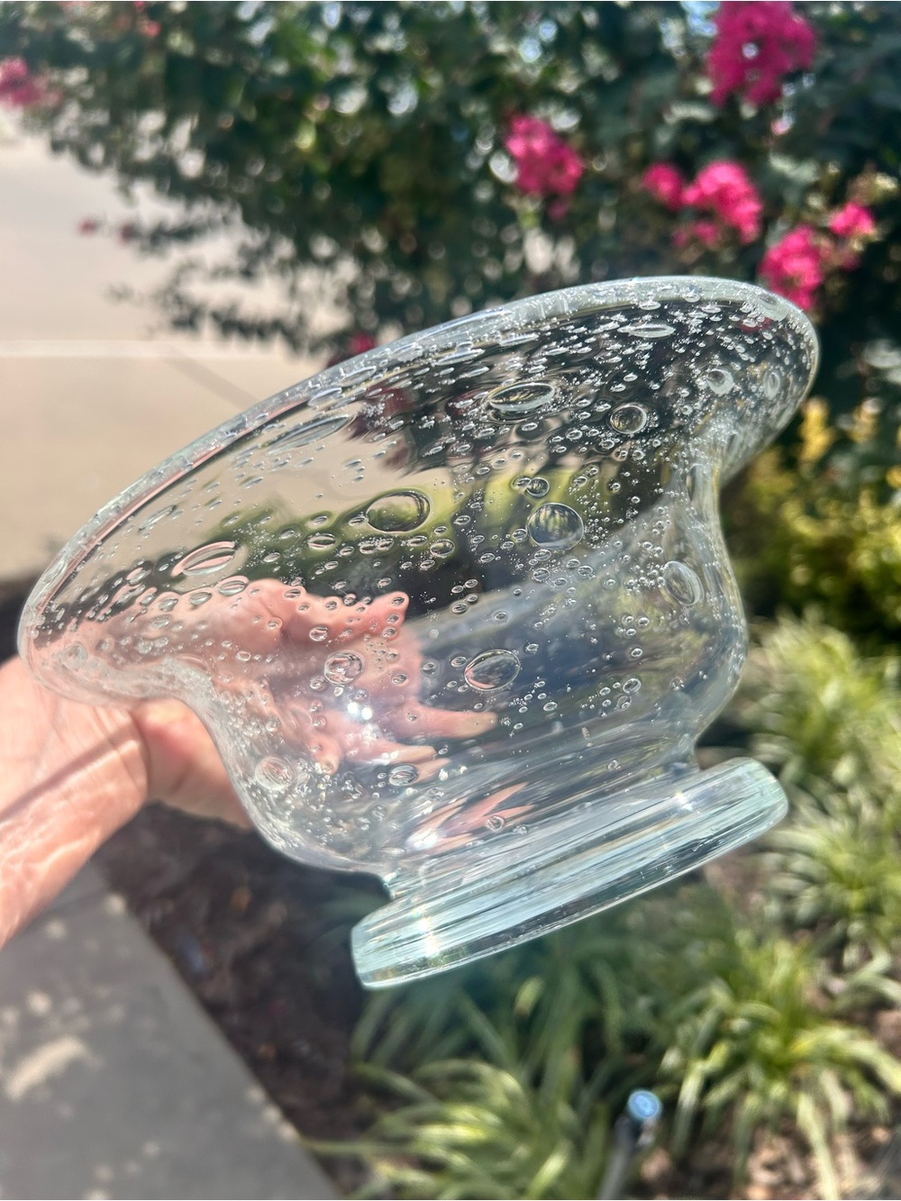Hand blown glass bowl art glass bubble glass controlled bubbles